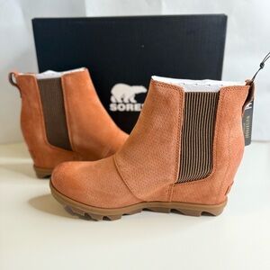 Sorel Joan of Arctic Wedge II Chelsea | Waterproof Suede | 10.5